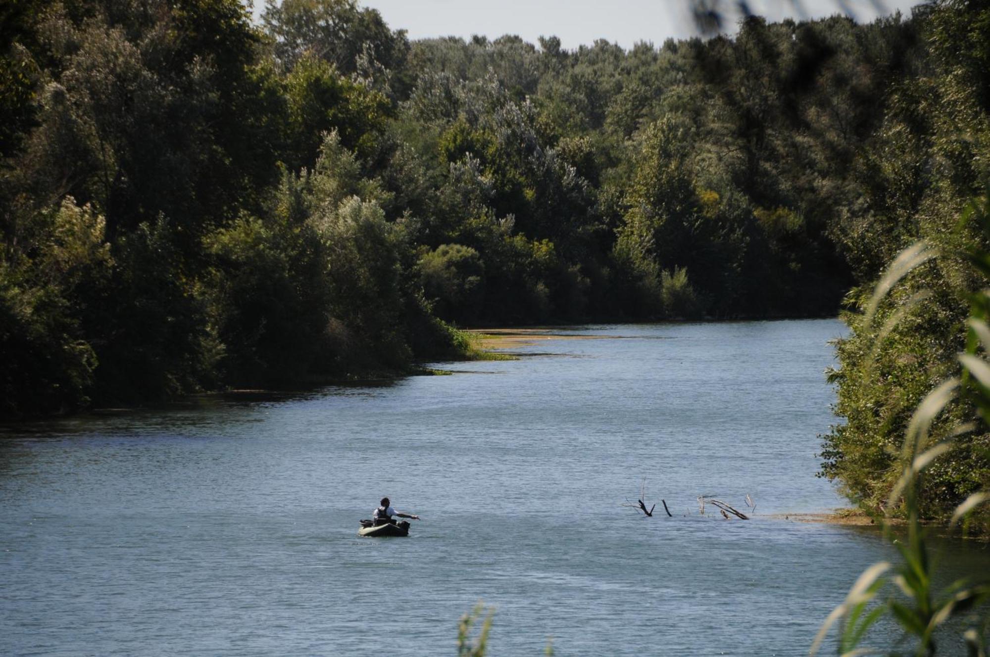 Camping Paradis Bellerive Montfrin Zewnętrze zdjęcie